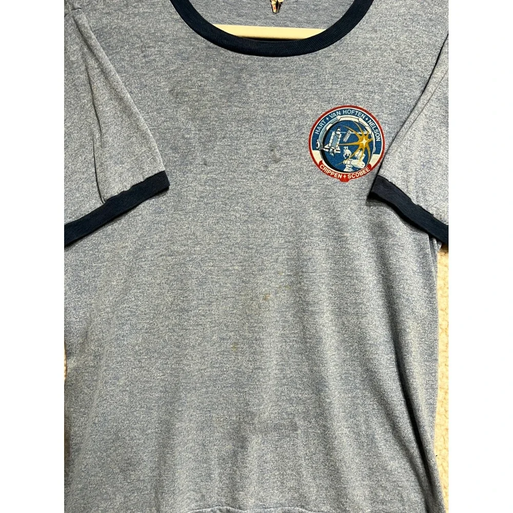 Vintage 1984 Screen Stars NASA Space Shuttle Challenger STS-13 41-C Ringer Tee L - Picture 7 of 9